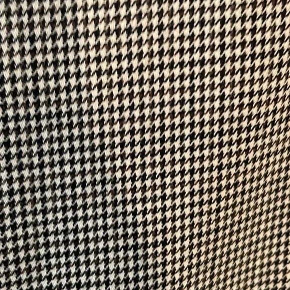 Nautica black and white houndstooth men’s suit jacket . Size 42R. 6 pockets - Picture 3 of 15